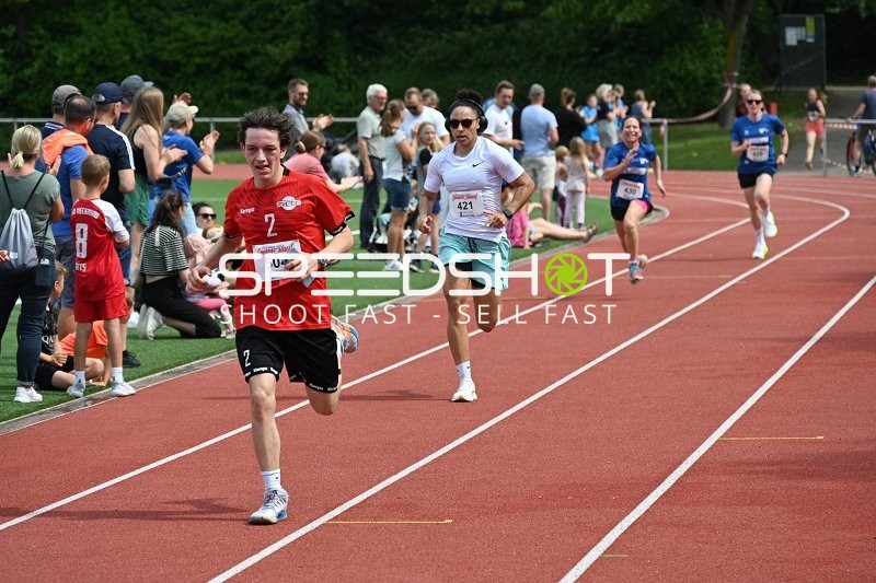 Sprint beim TVE Sommerlauf Edingen 2025