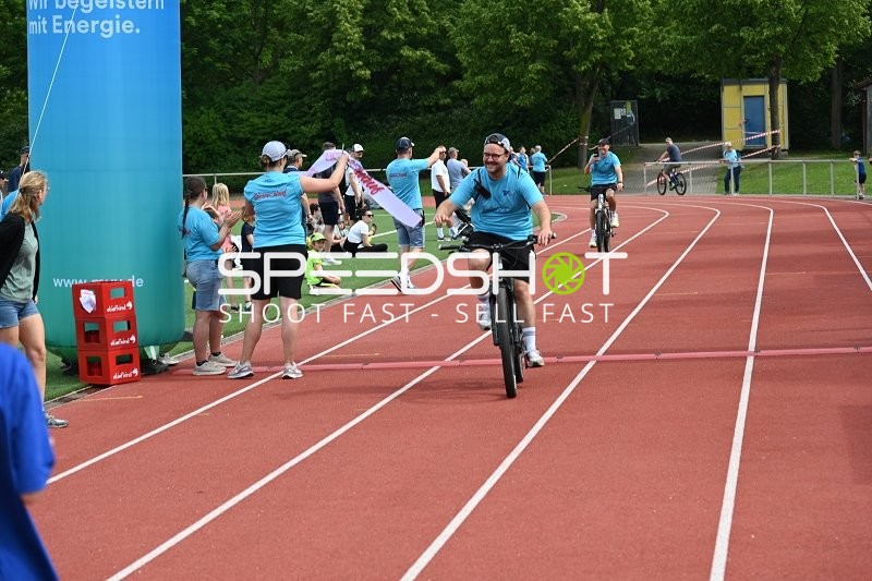 Teamaktivität beim TVE Sommerlauf