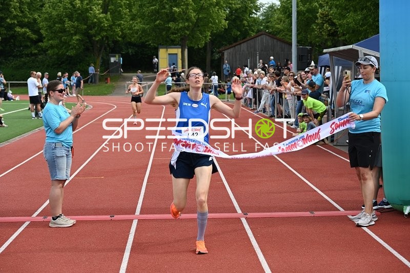 Erster Zieleinlauf TVE Sommerlauf
