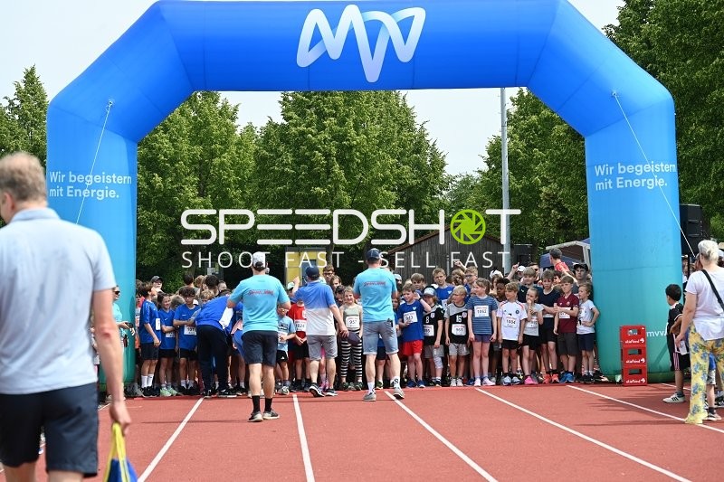 Startvorbereitungen TVE Sommerlauf Edingen