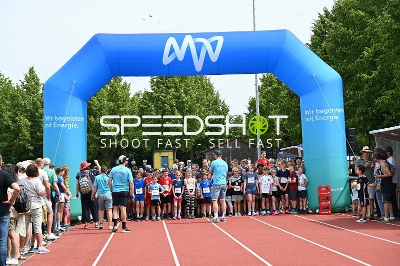 Startaufstellung TVE Sommerlauf Edingen 2025