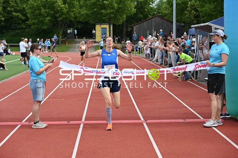 TVE Sommerlauf Edingen Zieleinlauf