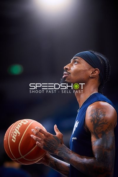 Spieler Michael Weathers (20; MLP Academics Heidelberg) in Position