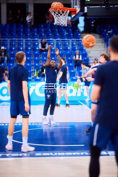 MLP Academics Spieler in Bewegung