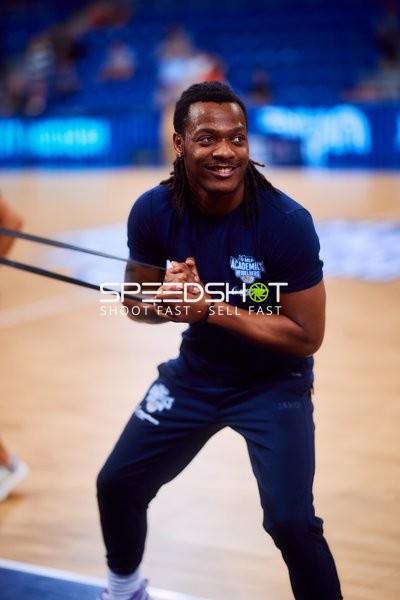 Spieler wärmt sich auf