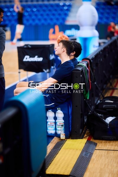 Spieler auf der Bank