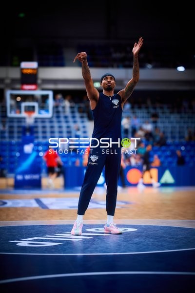 Spieler Michael Weathers (20; MLP Academics Heidelberg) in Position