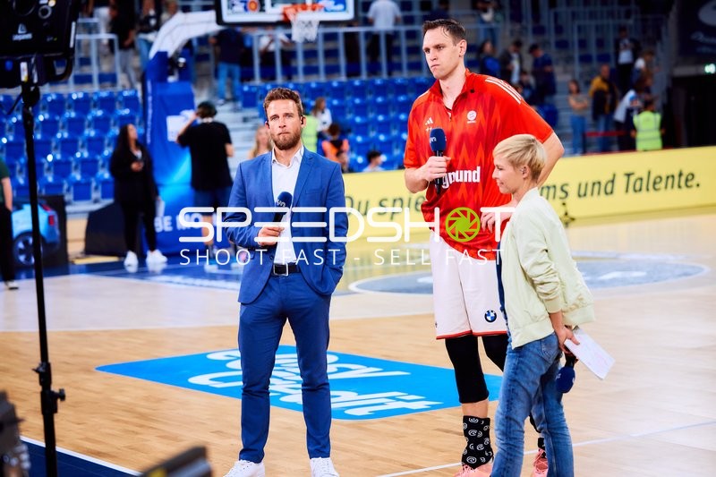 Interview auf dem Court