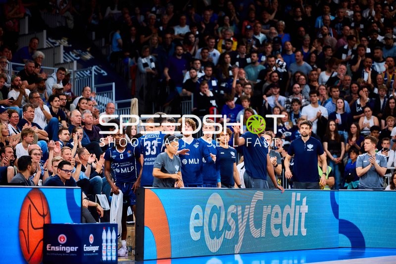 MLP Academics Heidelberg applaudiert