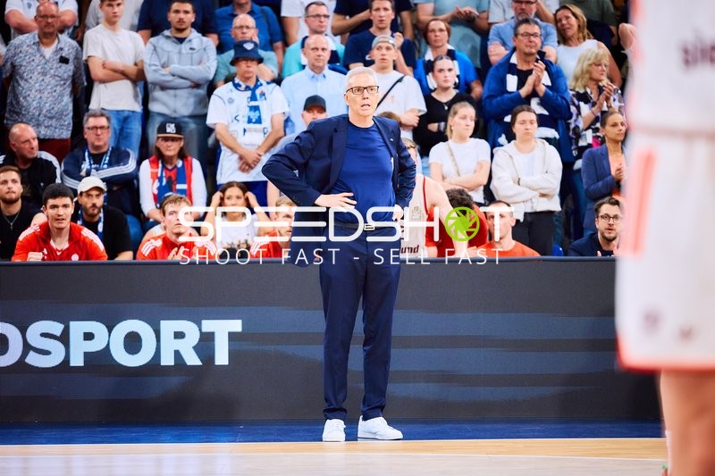 Coach an der Seitenlinie