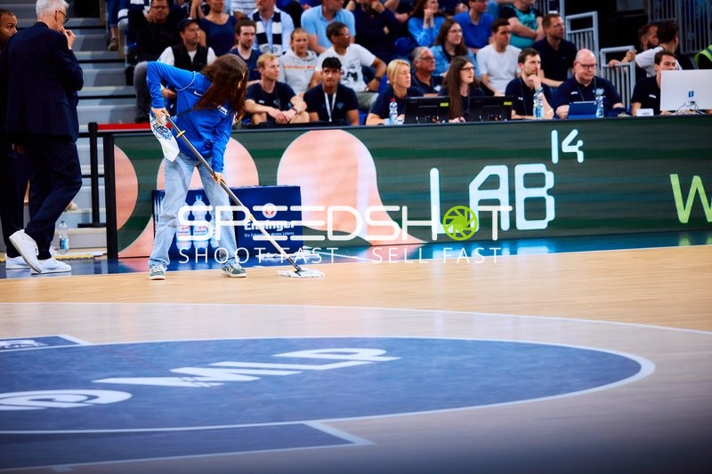 Spielunterbrechung auf dem Court