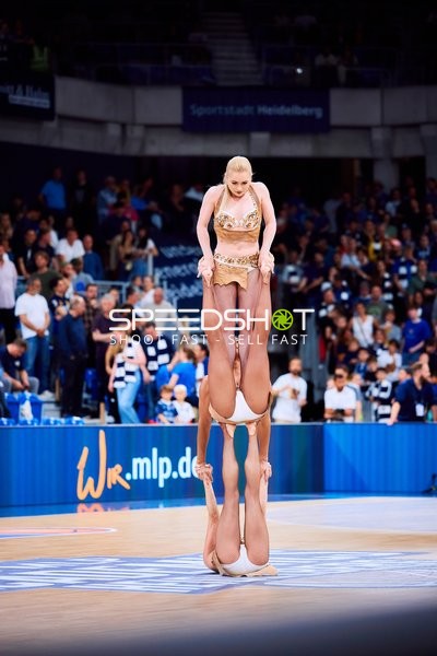 Akrobatik auf dem Court