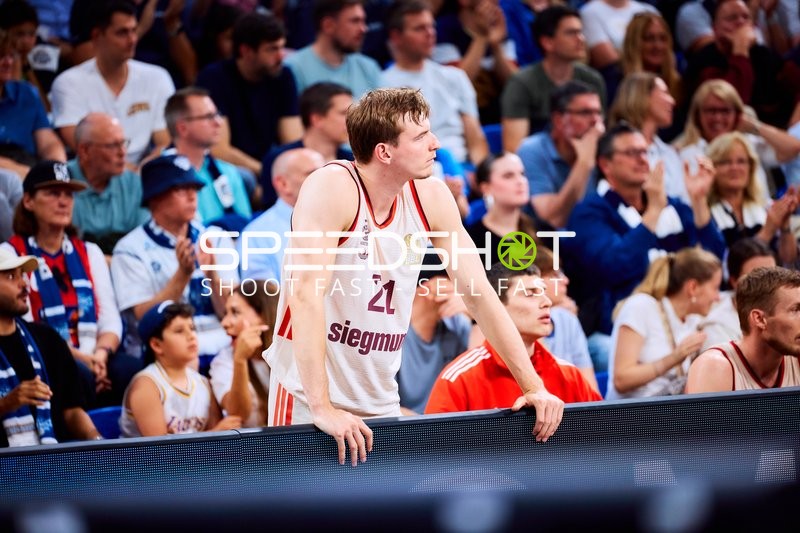 Spieler an der Seitenlinie