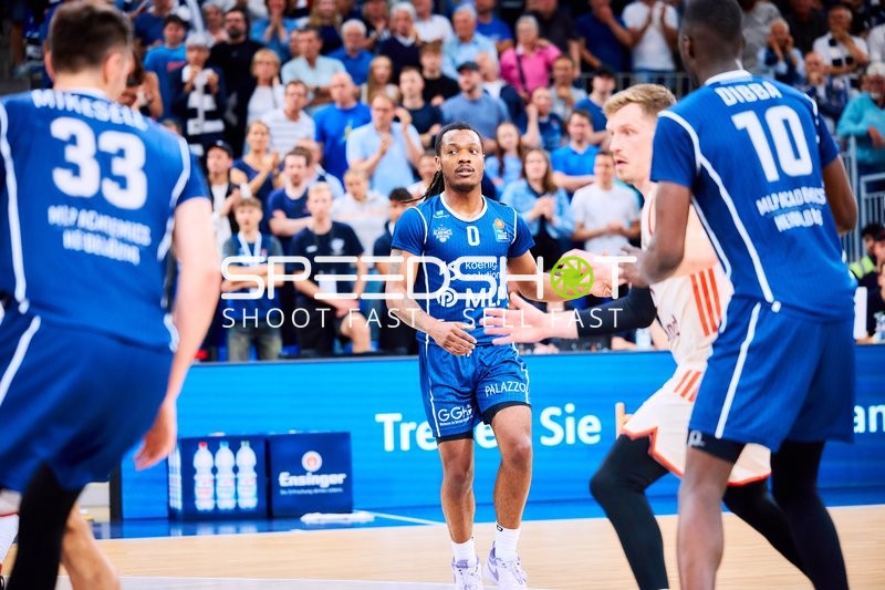 Spieler in Aktion auf dem Court