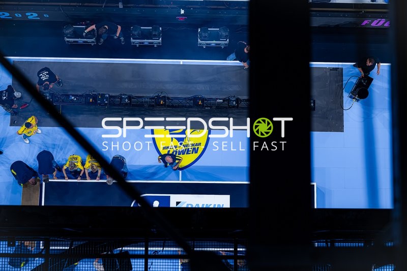 Mannschaft versammelt sich