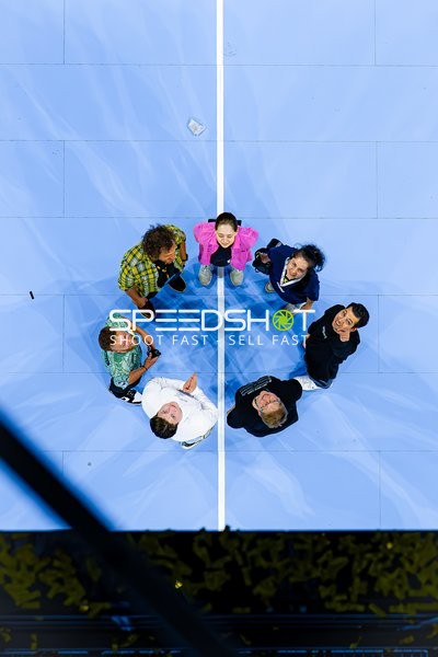 Personengruppe in Halle