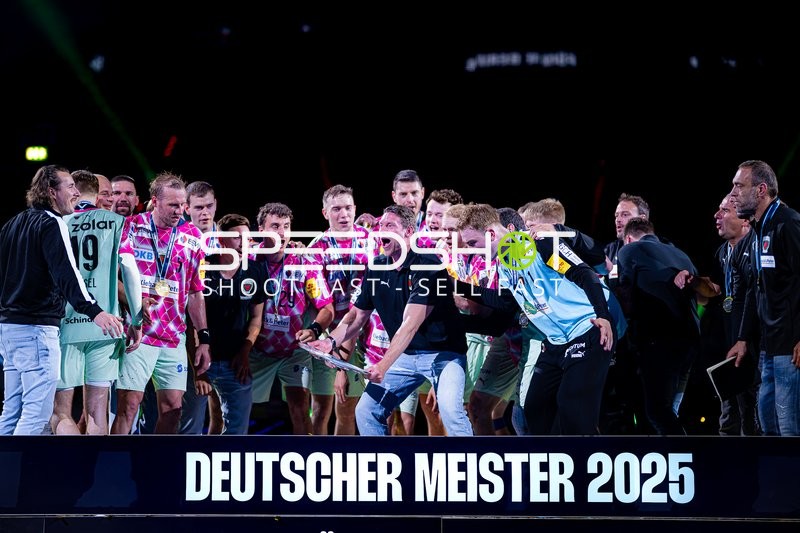 Füchse Berlin feiern Meister