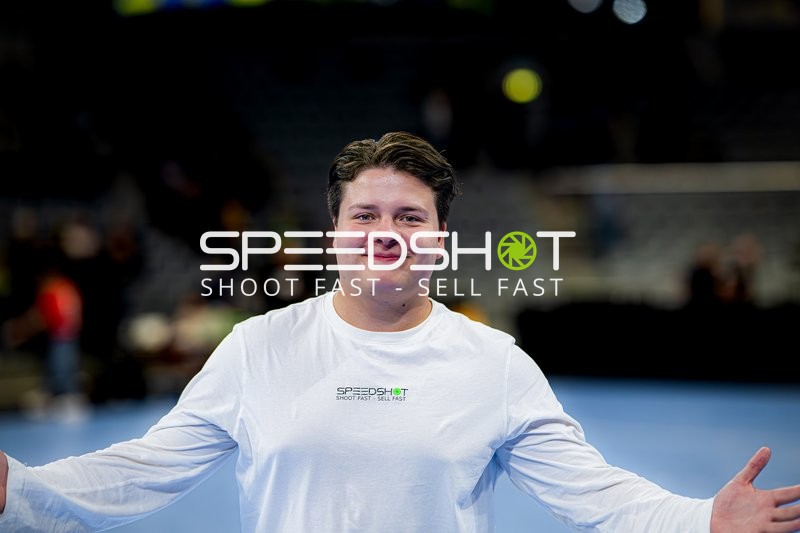 Offizielle Person in Halle