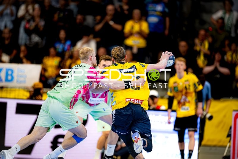 Handballspiel in Aktion