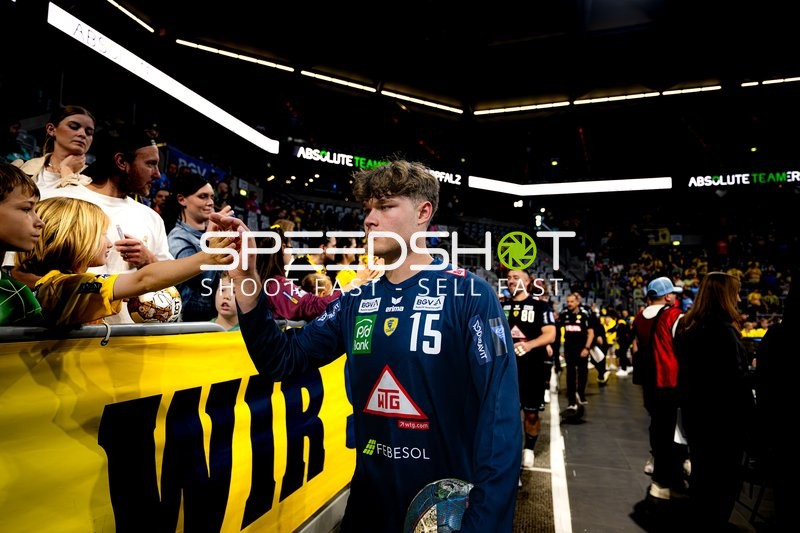 Spieler David Móré (15; Rhein Neckar Löwen) in der Halle