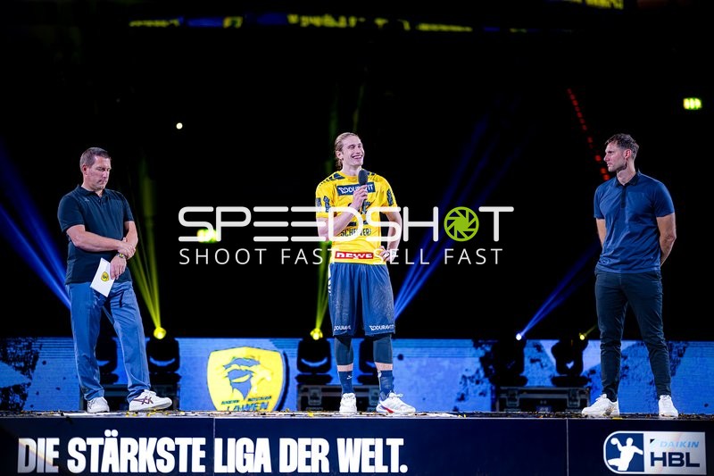 Spieler und Team in Halle