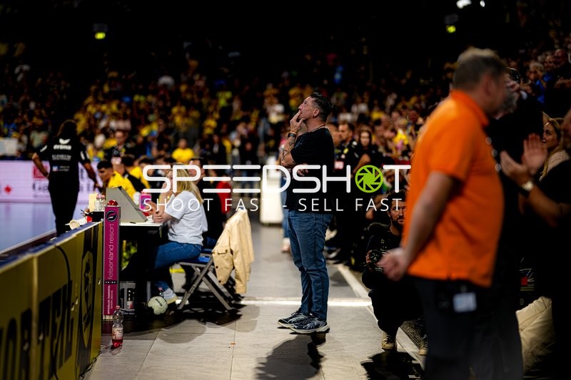 Handball I Herren I Seitenlinie