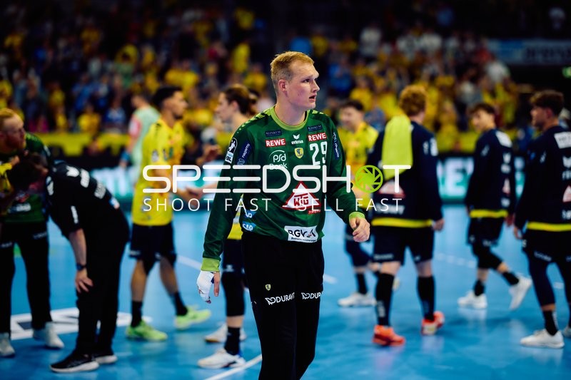 Torwart David Späth (29; Rhein Neckar Löwen) in Position