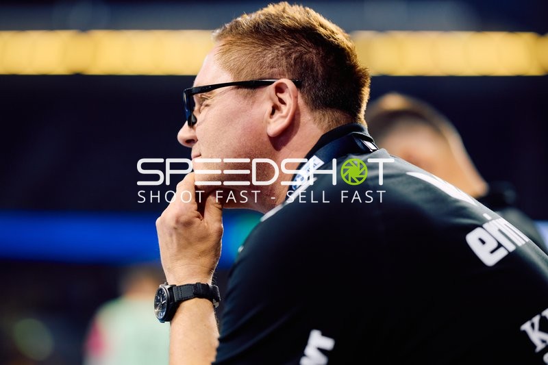 Coach an der Seitenlinie