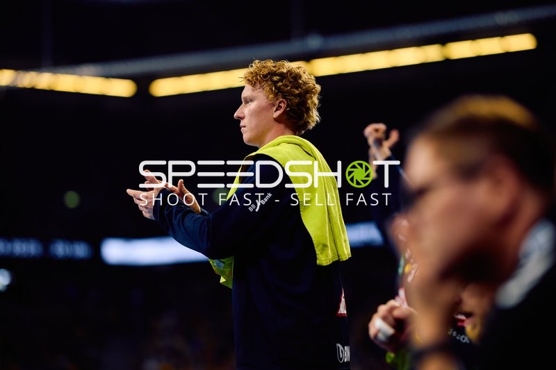 Spieler klatscht Beifall