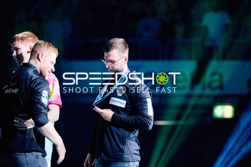 Trainer in der Halle