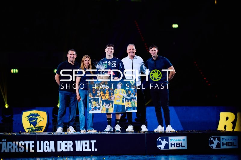 Präsentation in der SAP Arena