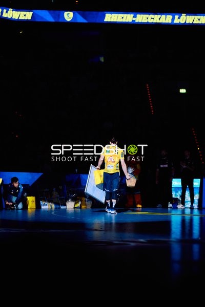 Ehrung für Olle Forsell-Schefvert (25; Rhein Neckar Löwen)