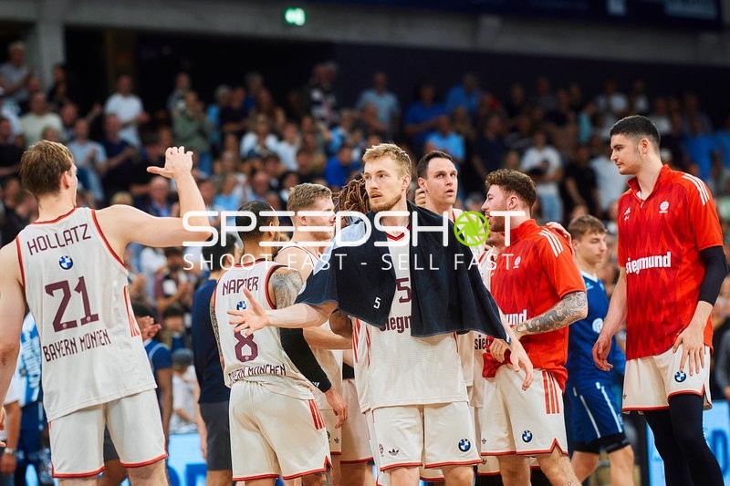 Spieler von FC Bayern Basketball und MLP Academics Heidelberg