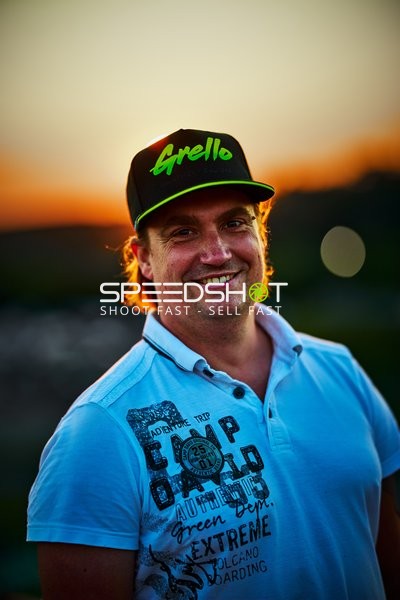 Porträt bei Sonnenuntergang