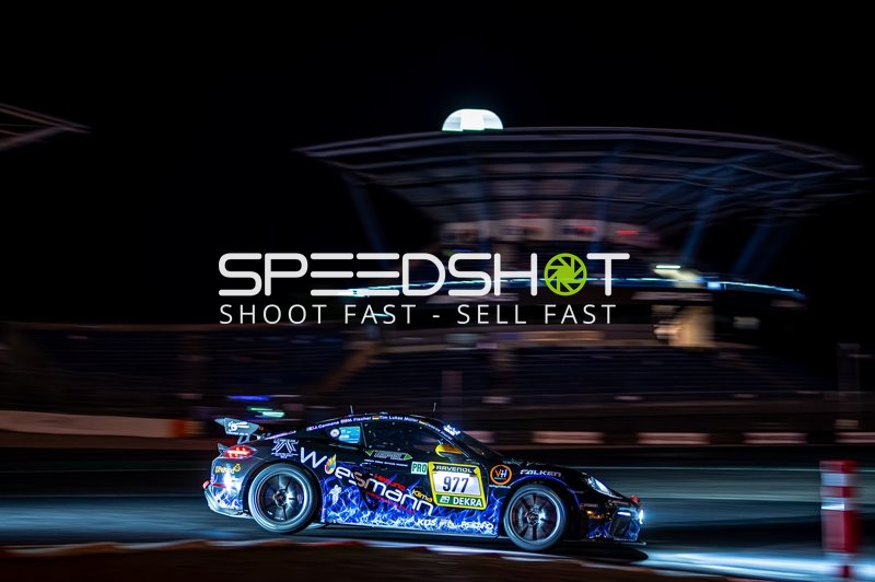 Porsche 718 Cayman GT4 Clubsport auf der Rennstrecke