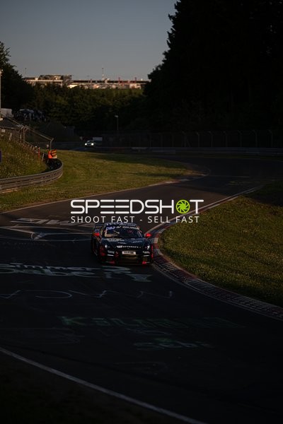 Rennfahrzeug auf der Nordschleife