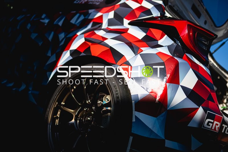 Rennfahrzeug am Nürburgring