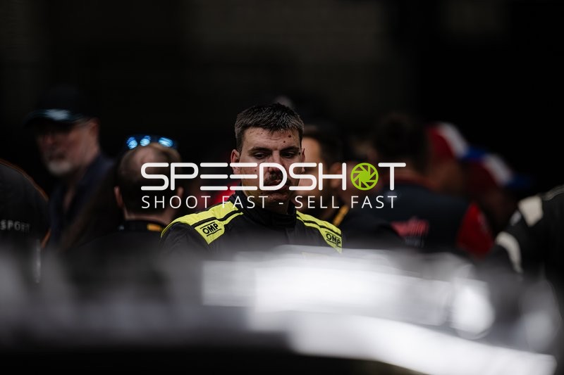 Motorsport-Teammitglied am Nürburgring