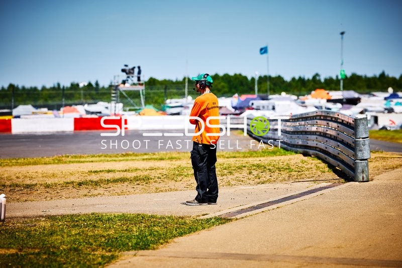 Streckenposten am Nürburgring