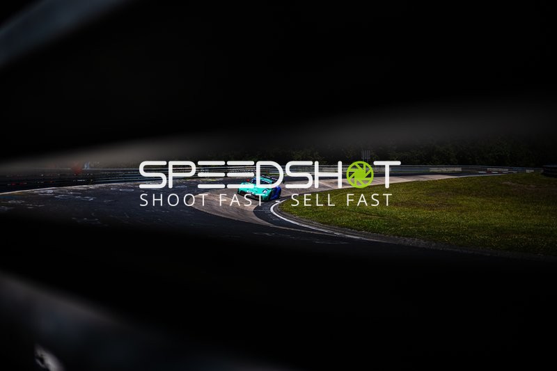 Rennfahrzeug auf der Nordschleife