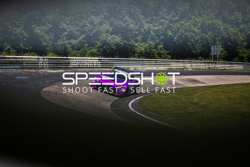 Rennfahrzeug auf der Nordschleife