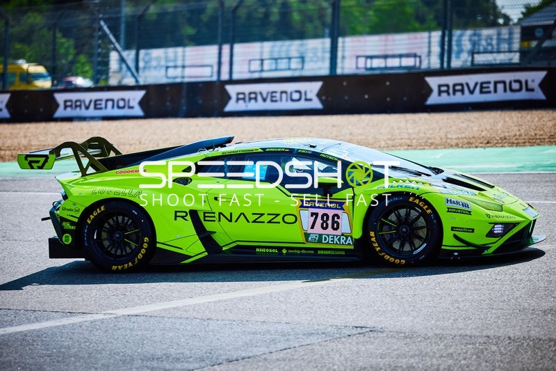 Kiki Sak Nana (786, Renazzo Motorport Team) auf Strecke