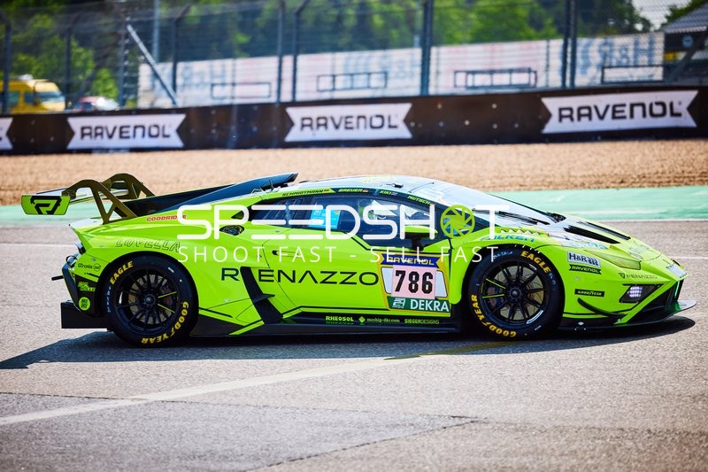 Kiki Sak Nana (786, Renazzo Motorport Team) steht still