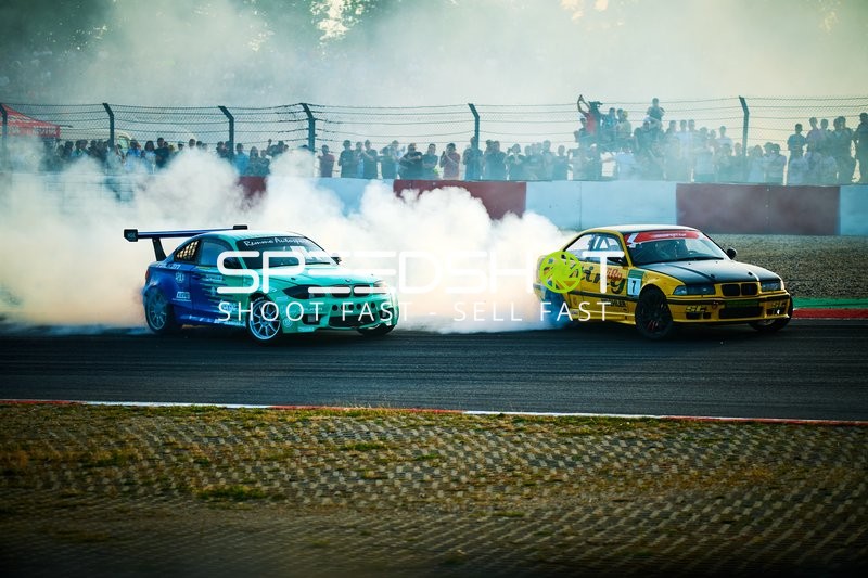 Driftaktion auf der Rennstrecke