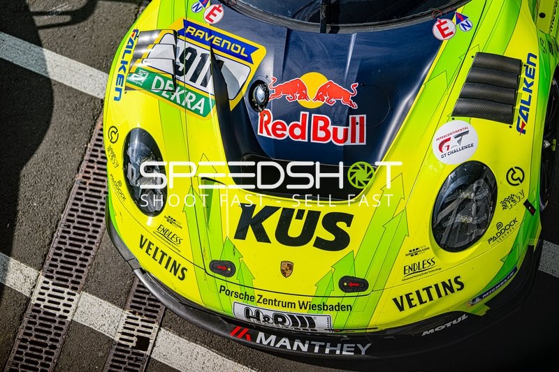 Porsche Manthey EMA in der Boxengasse