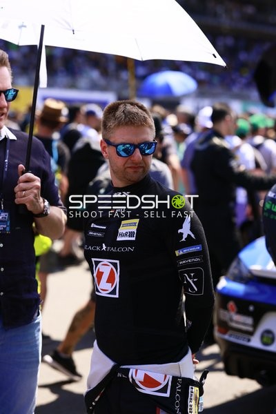 Mechaniker bei 24h Rennen 2025