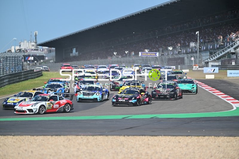 Startaufstellung 24h Rennen 2025 Nürburgring