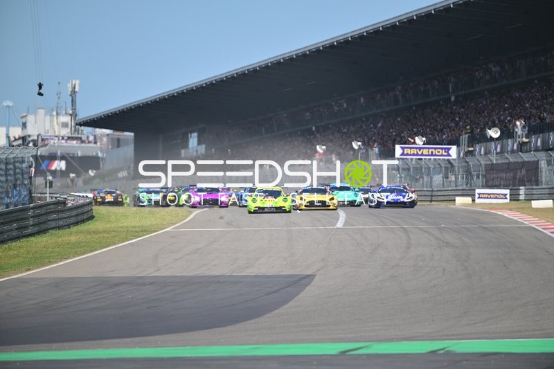 Start beim 24h Rennen 2025 Nürburgring