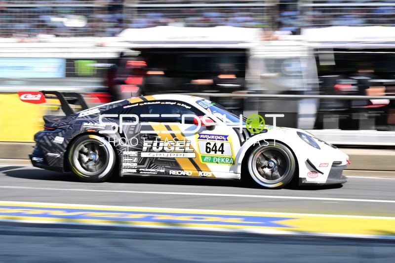 Porsche 911 GT3 Cup (992) auf der Rennstrecke