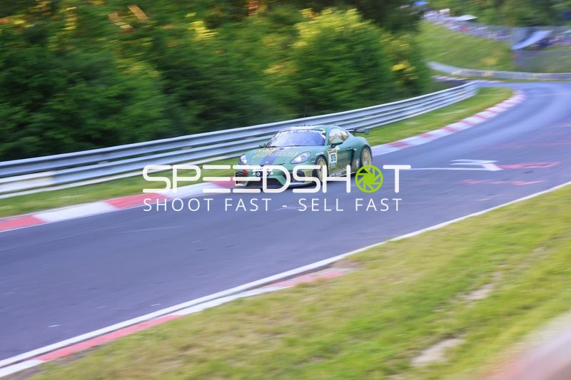 Rennfahrzeug auf der Nordschleife